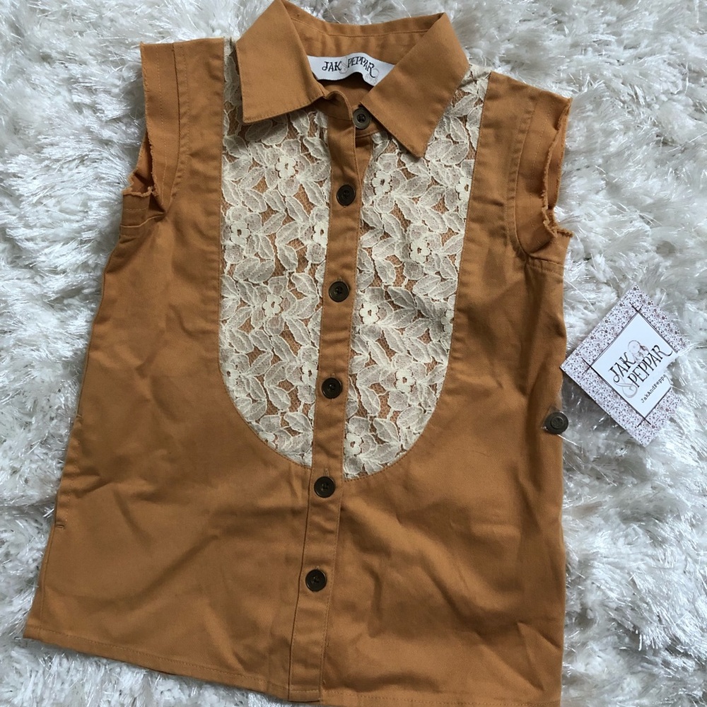 Jak & Peppar Gold Lace Utility Vest NWT